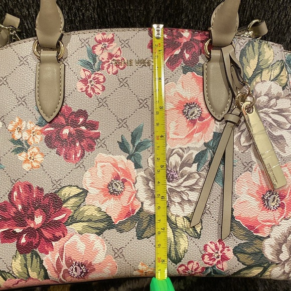 Nine West floral crossbody/shoulder top zip satchel - Picture 10 of 10